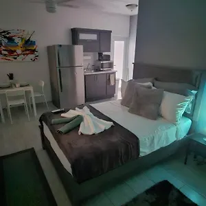 https://urban-lodgings-one-roosevelt-457.comcaribbean.com
